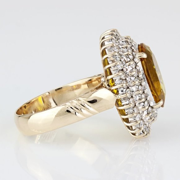 10k Yellow Gold Citrine Gemstone & Diamond Halo Anniversary / Cocktail Ring - Picture 5 of 6